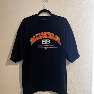 Balenciaga Unisex Black Tee